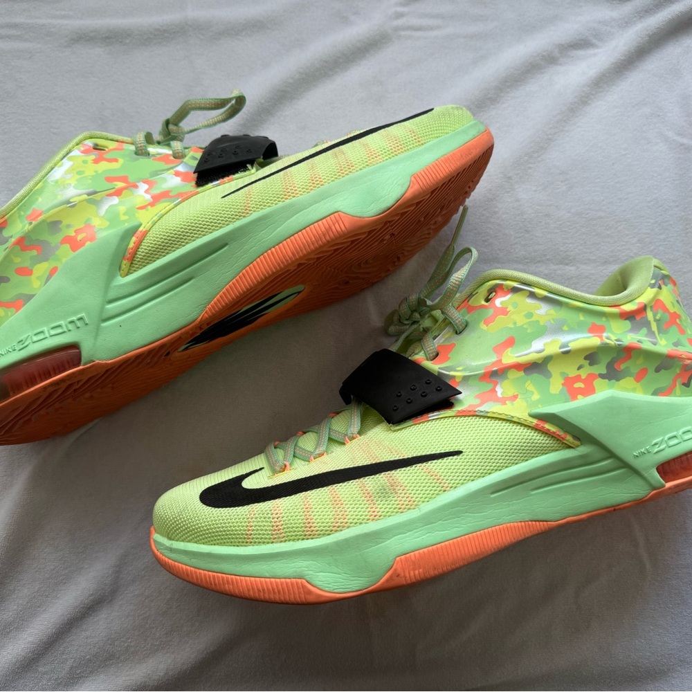 Kevin Durant Nike Easter Shoe